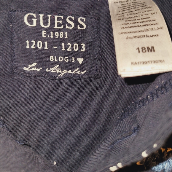 ⛳️ Guess Navy Blue Toddler Boy Cotton Golf Shirt Vintage Look Lettering 18 Month - Picture 2 of 4